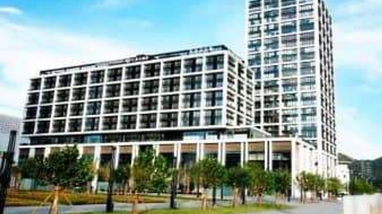 Howard Johnson Parkland Hotel Exterior. Images powered by <a href="https://iceportal.shijigroup.com" target="_blank" rel="noopener">Ice Portal</a>.
