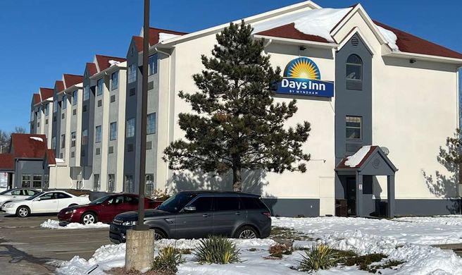Days Inn near Kansas Speedway Exterior