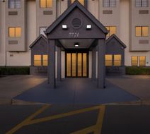 Days Inn near Kansas Speedway Exterior