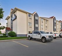 Days Inn near Kansas Speedway Exterior