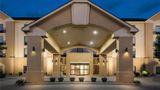 <b>Days Inn & Suites Cedar Rapids Exterior</b>. Images powered by <a href="https://iceportal.shijigroup.com/" title="IcePortal" target="_blank">IcePortal</a>.