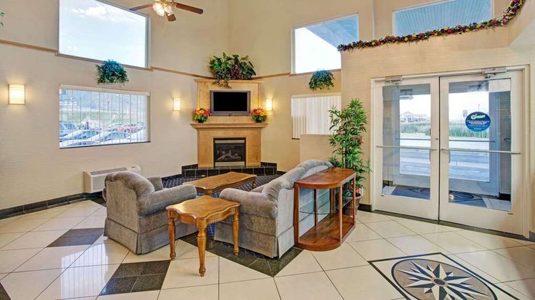 <b>Days Inn Brigham City Lobby</b>. Images powered by <a href="https://iceportal.shijigroup.com/" title="IcePortal" target="_blank">IcePortal</a>.