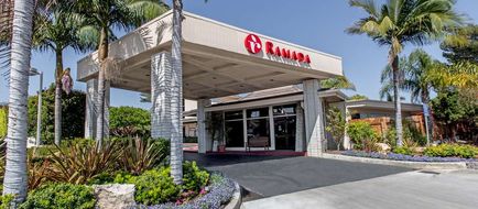 Ramada by Wyndham Santa Barbara Exterior