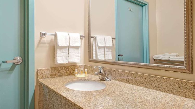 Days Inn Downtown St. Louis Room