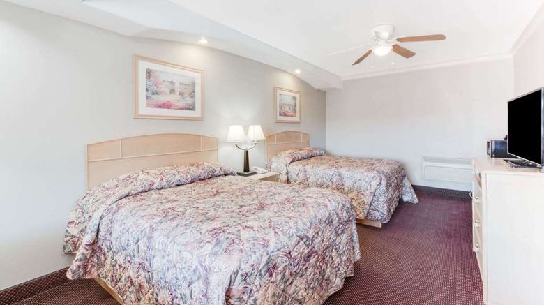<b>Knights Inn Van Horn Suite</b>. Images powered by <a href="https://iceportal.shijigroup.com/" title="IcePortal" target="_blank">IcePortal</a>.
