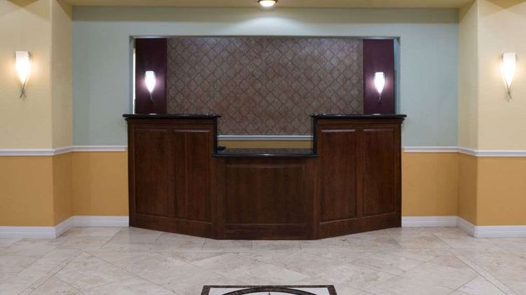 Super 8 Rosenberg Lobby