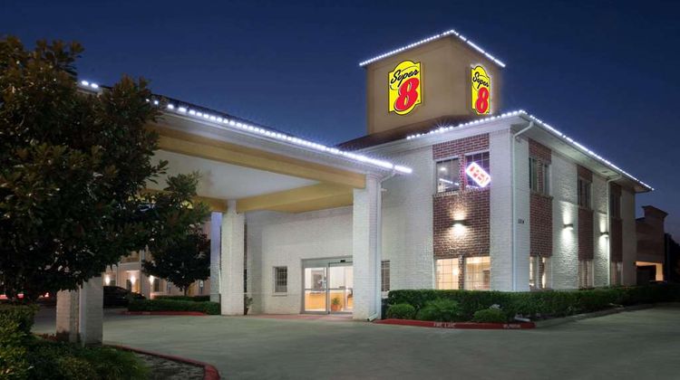 Super 8 Rosenberg Exterior