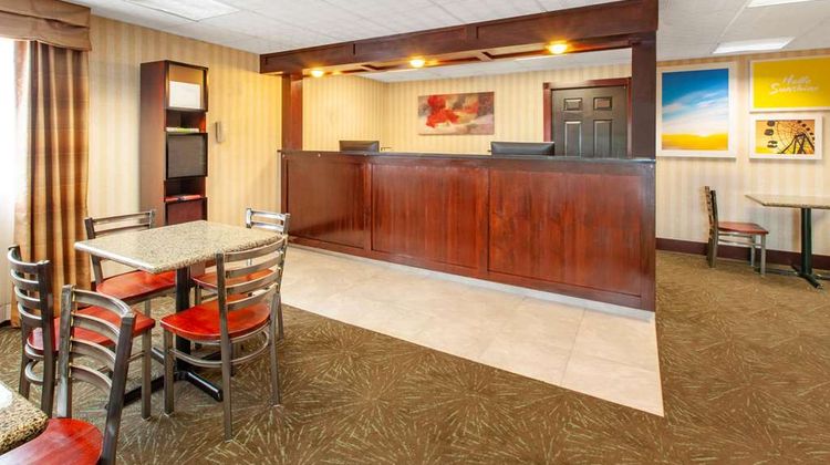 Days Inn Grantville Lobby