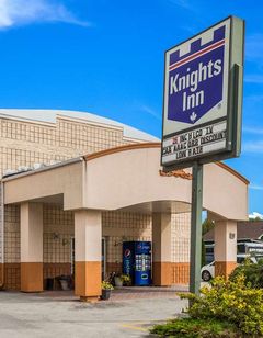 Knights Inn Orillia