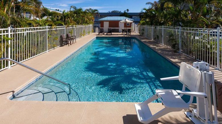 <b>Days Inn by Wyndham Melbourne Pool</b>. Images powered by <a href="https://iceportal.shijigroup.com/" title="IcePortal" target="_blank">IcePortal</a>.