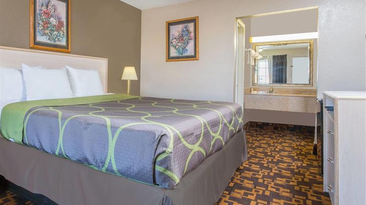 Super 8 Antioch/Nashville South East Room