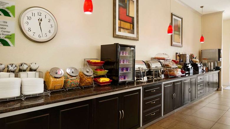 <b>Wingate by Wyndham San Marcos Restaurant</b>. Images powered by <a href="https://iceportal.shijigroup.com/" title="IcePortal" target="_blank">IcePortal</a>.