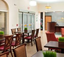 Wingate by Wyndham San Marcos Lobby