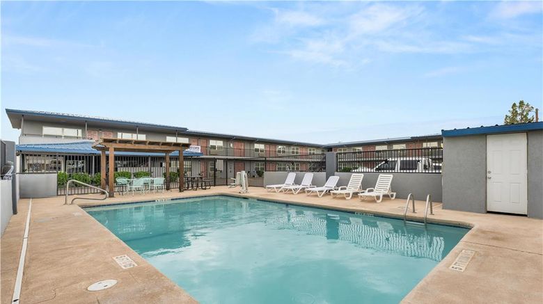 <b>Knights Inn Laura Lodge Pecos Pool</b>. Images powered by <a href="https://iceportal.shijigroup.com/" title="IcePortal" target="_blank">IcePortal</a>.