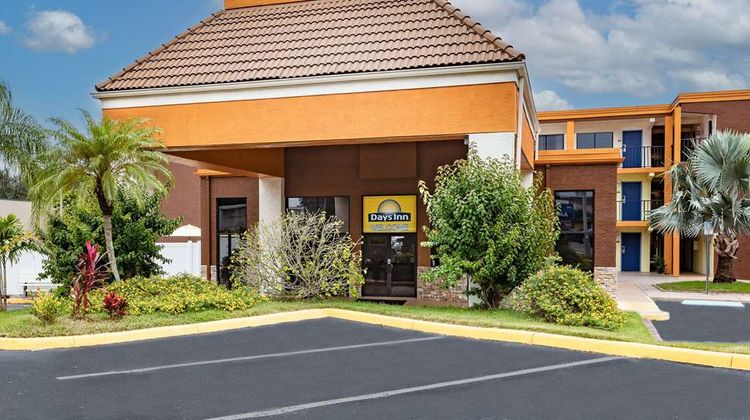 Days Inn N Orlando/Casselberry Exterior