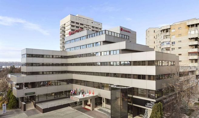 Ramada Iasi City Centre Exterior