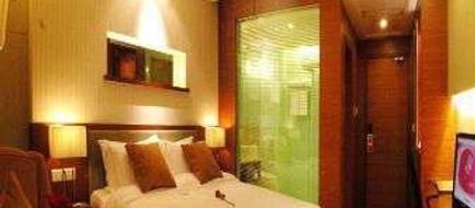 Ramada Meizhou Room