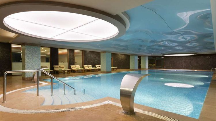Ramada Plaza Antalya Pool
