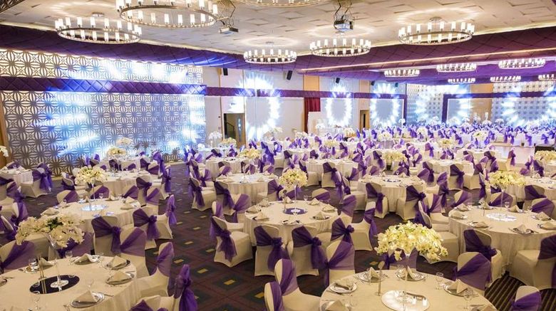 <b>Ramada Plaza Antalya Ballroom</b>. Images powered by <a href="https://iceportal.shijigroup.com/" title="IcePortal" target="_blank">IcePortal</a>.