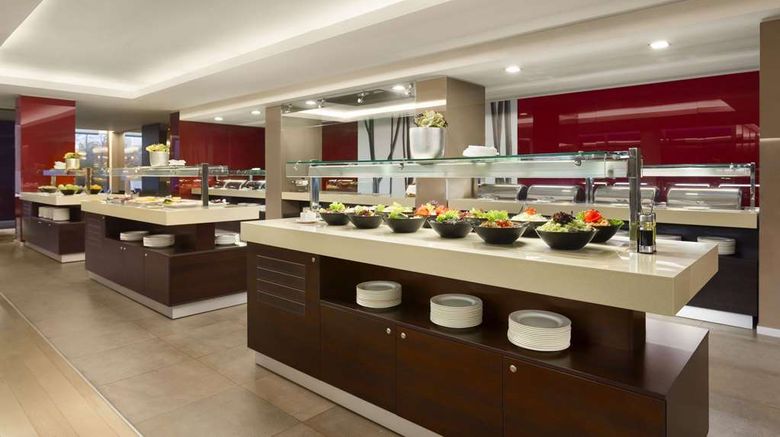 <b>Ramada Plaza Bucharest Convention Center Restaurant</b>. Images powered by <a href="https://iceportal.shijigroup.com/" title="IcePortal" target="_blank">IcePortal</a>.
