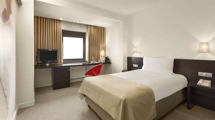 Ramada Plaza Bucharest Convention Center Room