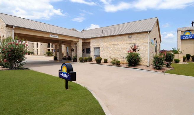 Days Inn & Suites Llano Exterior