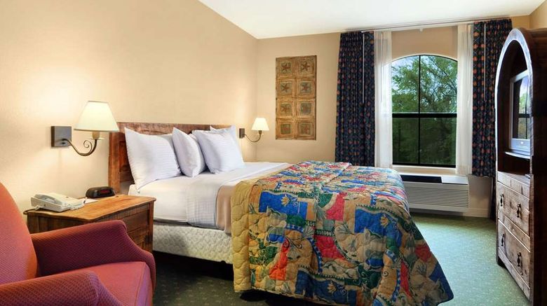 <b>Days Inn & Suites Llano Room</b>. Images powered by <a href="https://iceportal.shijigroup.com/" title="IcePortal" target="_blank">IcePortal</a>.