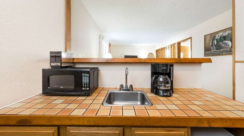 <b>Super 8 Waco/Mall area Suite</b>. Images powered by <a href="https://iceportal.shijigroup.com/" title="IcePortal" target="_blank">IcePortal</a>.