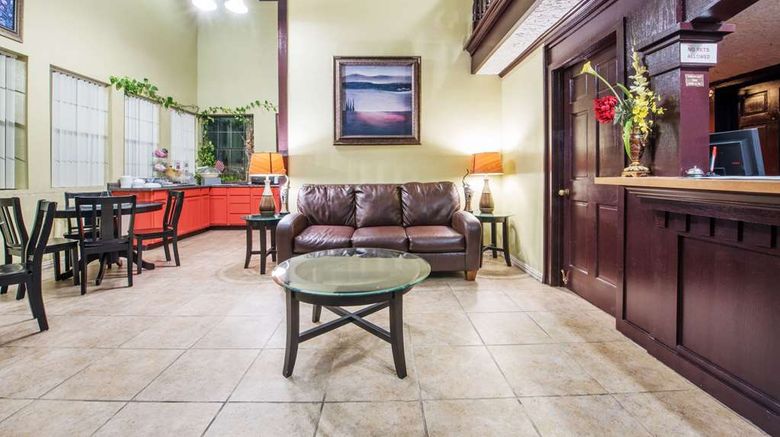 <b>Howard Johnson San Marcos Lobby</b>. Images powered by <a href="https://iceportal.shijigroup.com/" title="IcePortal" target="_blank">IcePortal</a>.