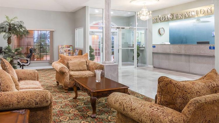 Days Inn Portland/Corpus Christi Lobby