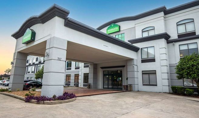 Wingate by Wyndham Lafayette Airport Exterior