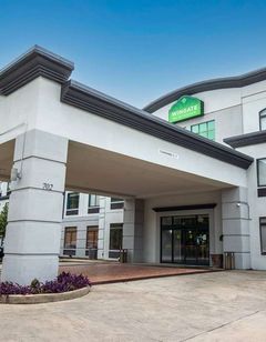Wingate by Wyndham Lafayette Airport