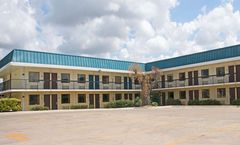 Days Inn N.W. Medical Center