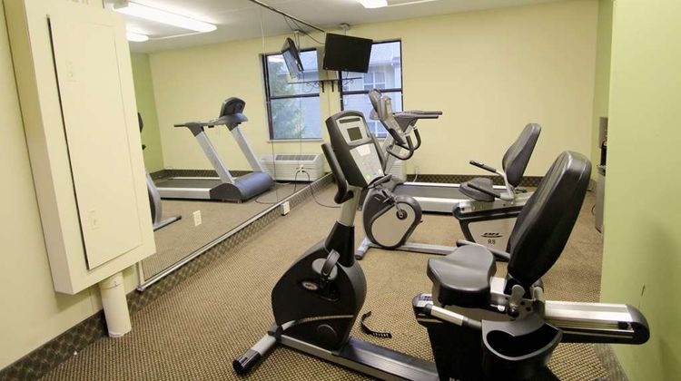 Baymont Inn & Suites Lafayette Health