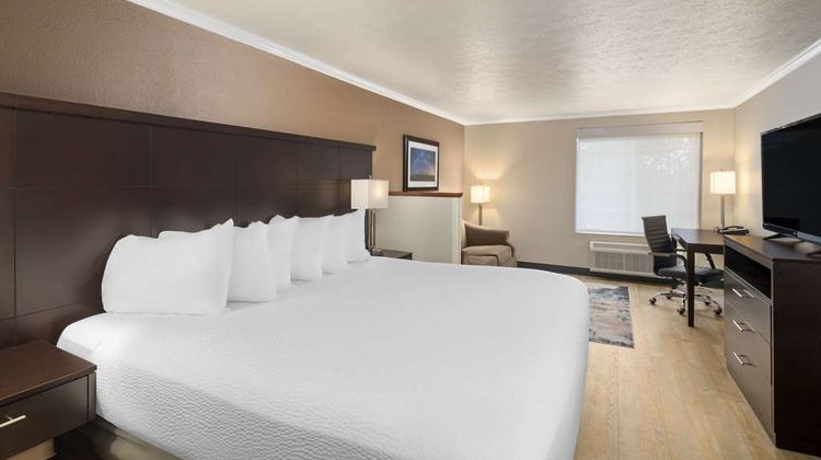 Ramada Moses Lake Room
