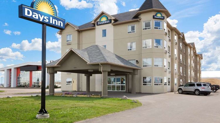 Days Inn Bonnyville Exterior