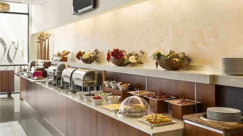 <b>Ramada Oradea Restaurant</b>. Images powered by <a href="https://iceportal.shijigroup.com/" title="IcePortal" target="_blank">IcePortal</a>.