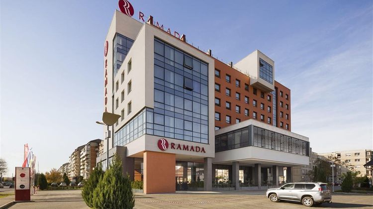Ramada Oradea Exterior