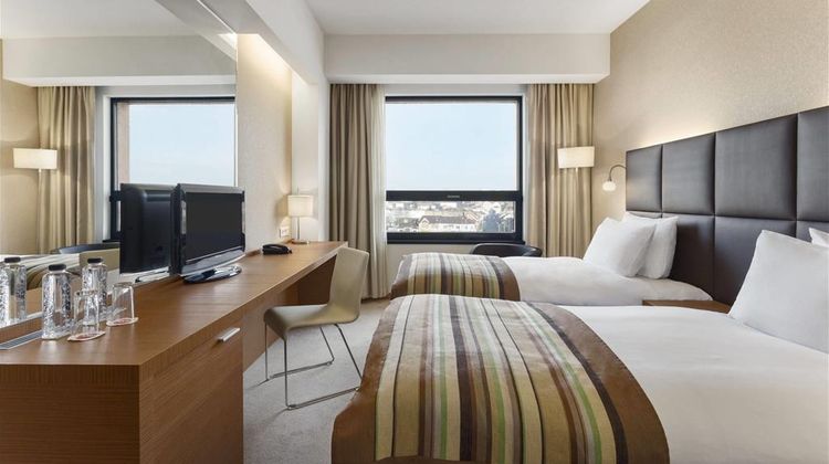 Ramada Oradea Room