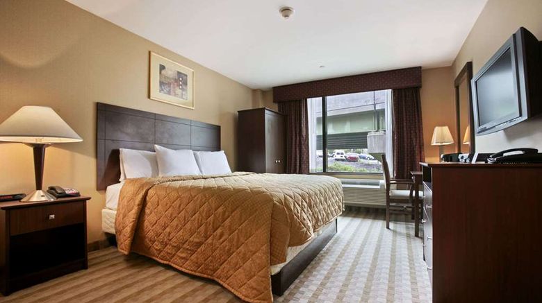 <b>Days Inn Bronx-Yankee Stadium Room</b>. Images powered by <a href="https://iceportal.shijigroup.com/" title="IcePortal" target="_blank">IcePortal</a>.