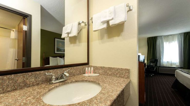 <b>Baymont Inn & Suites Louisville South Room</b>. Images powered by <a href="https://iceportal.shijigroup.com/" title="IcePortal" target="_blank">IcePortal</a>.