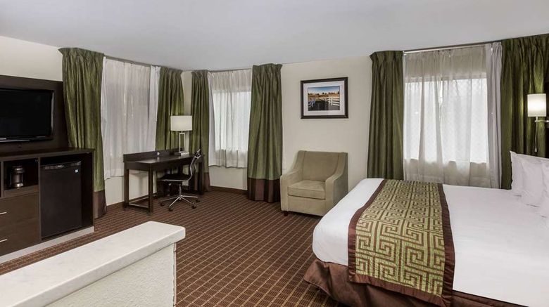<b>Baymont Inn & Suites Louisville South Room</b>. Images powered by <a href="https://iceportal.shijigroup.com/" title="IcePortal" target="_blank">IcePortal</a>.