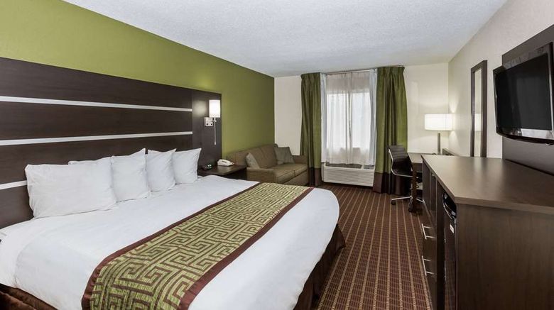 <b>Baymont Inn & Suites Louisville South Room</b>. Images powered by <a href="https://iceportal.shijigroup.com/" title="IcePortal" target="_blank">IcePortal</a>.