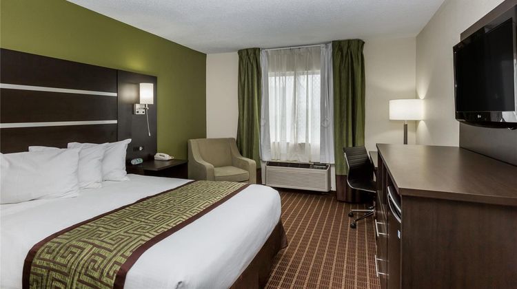 Baymont Inn & Suites Louisville South Health