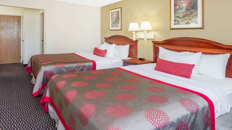 Ramada Columbia Suite