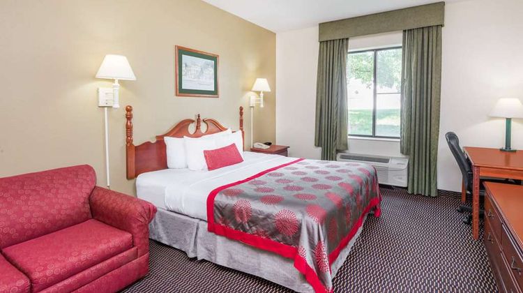 Ramada Columbia Room
