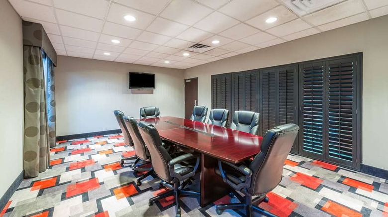 <b>Wingate by Wyndham Lake Charles Meeting</b>. Images powered by <a href="https://iceportal.shijigroup.com/" title="IcePortal" target="_blank">IcePortal</a>.