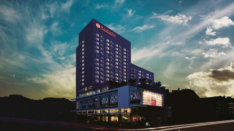 <b>Ramada Plaza Suwon Exterior</b>. Images powered by <a href="https://iceportal.shijigroup.com/" title="IcePortal" target="_blank">IcePortal</a>.
