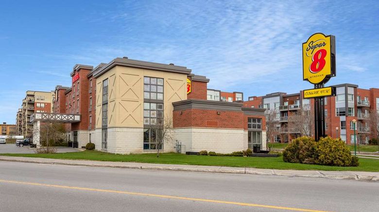 <b>Super 8 Lachenaie/Terrebonne Exterior</b>. Images powered by <a href="https://iceportal.shijigroup.com/" title="IcePortal" target="_blank">IcePortal</a>.