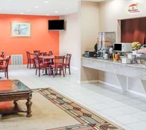 Super 8 Brenham Lobby